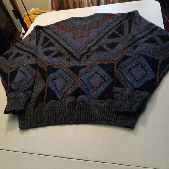 London Fog Geometric Shapes Sweater - Picture 6 of 6